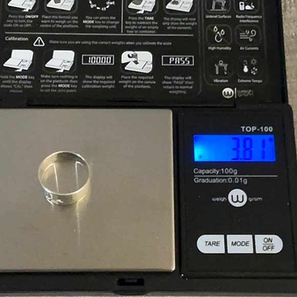 Sterling Silver Cross Ring - Picture 8 of 8